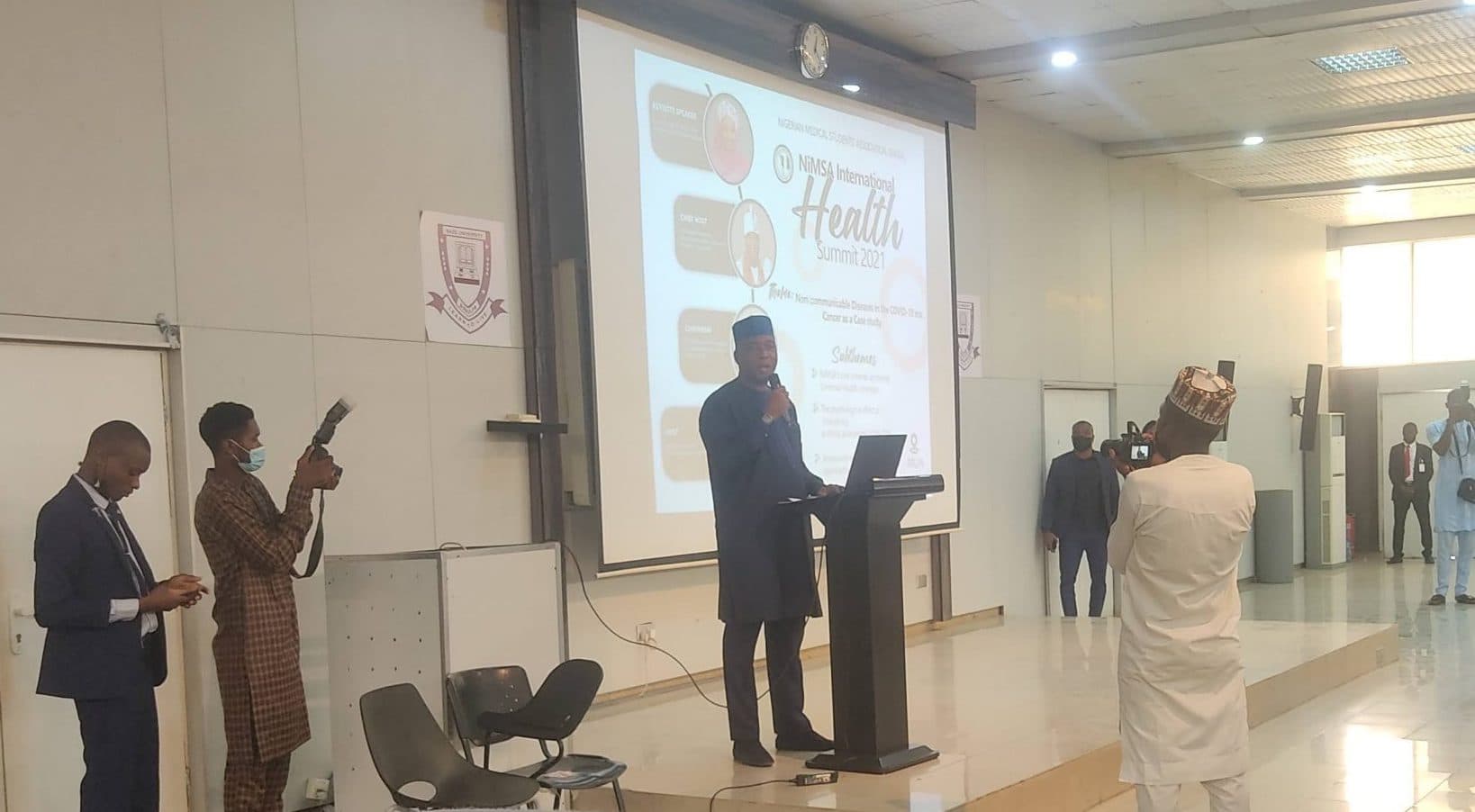 Bukola Saraki Urges Medical Students to Build their Political Foundation From Now